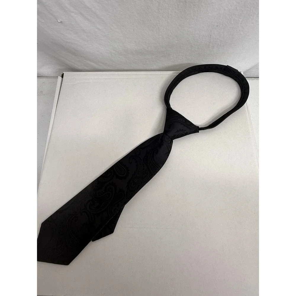 Toddler Boys Q Brand Formal Vest And Tie Size 2 Black Paisley